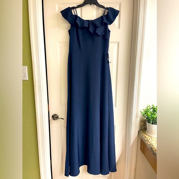 ADRIANNA PAPPEL Off-shoulder Gown - Picture 2 of 6